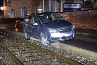 Der alkoholisierte Lenker ging nach Hause. (Bildquelle: Luzerner Polizei)