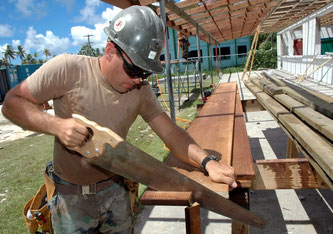 Arbeitslosenquote stieg im April auf 3,4%