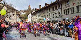 Die Bolzenfasnacht zieht jedes Jahr Tausende Fasnächtler an