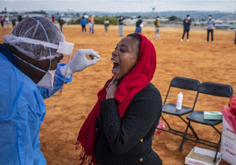 Mindestens 3100 Menschen seien an Covid-19 gestorben, teilten die Africa CDC mit.