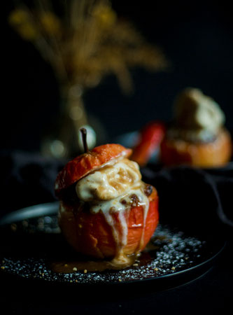 Bratäpfel, Bratapfel, Bratapfel mit Miso Karamell, Miso Karamell, Spekulatius, Weihnachten, Weihnachtsküche, Dessert, Miso-Dessert, Nachspeise, Marzipan, Vanille