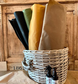 #einzignartig#hachenburg#oilskin#nähenmachtglücklich #nähenistmeinyoga#stoff#stoffe#stoffeonline#taschenstoff#jackenstoff#diy#westerwald#westerwaldliebe#imademyclothes #inlovewithhachenburg#hachenburgerstoffgeschäft #hachenburgerstoffladen