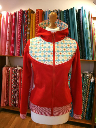 Lady Bella, einzig-n-artig, Sweatshirtjacke, Kuscheljacke, mialuna, Hachenburg, Stoffgeschäft