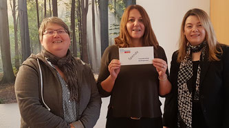 v. l.: Manuela Sabozin-Oberem, Lore Messarosch, Marlies Greve