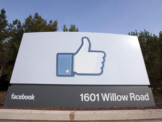 Facebook-Stammsitz im kalifornischen Menlo Park: Das weltgrößte Online-Netzwerk hatte Ende März 1,65 Milliarden aktive Nutzer pro Monat. Foto: Peter Da Silva