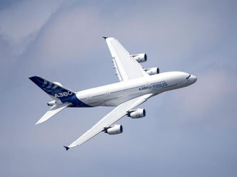 Die Modernisierung des Airbus A380 wird nur mit einem Milliarden-Aufwand gelingen. Foto: Etienne Laurent