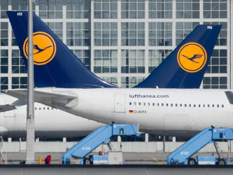 In den ersten sechs Monaten hat vor allem der günstige Treibstoff die Lufthansa beflügelt. Foto: Sven Hoppe