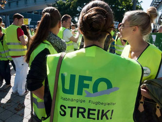 Ohne weitere Urabstimmung kann Ufo seine Mitglieder umgehend zum Streik aufrufen. Foto: Peter Kneffel/Archiv