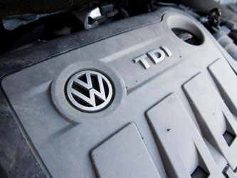 VW lobte damals die «innermotorischen Maßnahmen», mit denen der Motor «als erstes Dieselmodell in den USA die strengste Abgasnorm der Welt» erfüllte. Foto: Julian Stratenschulte