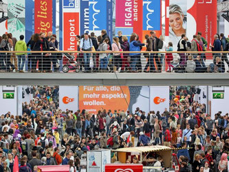 Es war eng auf der Buchmesse in Leipzig. Foto: Jan Woitas