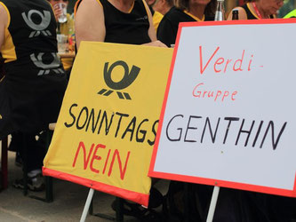 Aus mehreren Bundesländern hagelt es Protest gegen Versuche der Post, die Kunden trotz des Streiks zu beliefern. Foto: Jens Wolf