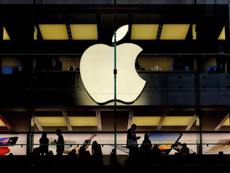 Apple Store: Das iPhone ist das mit Abstand wichtigste Produkt des Konzerns. Foto: Paul Miller
