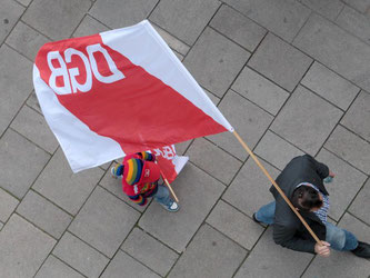 Der DGB will ein Signal gegen Rechtsextremismus und Fremdenfeindlichkeit setzen. Foto: Fredrik von Erichsen/Archiv