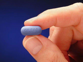 In Kombination mit anderen HIV-Medikamenten unterdrückt die Pille die Vermehrung des Virus. Foto: Gilead Sciences