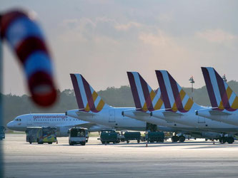 Die Piloten von Germanwings wollen am Donnerstag und Freitag streiken - und zwar an allen deutschen Flughäfen. Foto: Matthias Balk