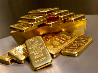 Händler erklärten den jüngsten Anstieg des Goldpreises unter anderem mit enttäuschenden Konjunkturdaten aus den USA. Foto: Sven Hoppe
