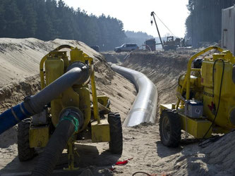Pipeline-Bau: Der russische Gasmonopolist Gazprom baut mit europäischen Partnern zwei neue Stränge für die Ostseepipeline Nord Stream. Foto: Soeren Stache/Symbol
