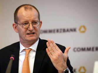 Der Vorstand für das Privatkundengeschäft der Commerzbank, Martin Zielke, übernimmt die Führung des Bankhauses. Foto: Frank Rumpenhorst
