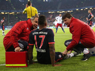 Jerome Boateng musste im Spiel gegen den HSV verletzt ausgewechselt werden. Foto: Christian Charisius