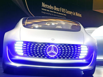 Ein Mercedes-Benz Forschungsfahrzeug für autonomes Fahren auf der IAA in Frankfurt. Foto: Uli Deck