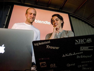 Die Gründer Marten Blankesteijn und Alexander Klopping starteten den Digitalkiosks Blendle in den Niederlanden schon Ende April 2014. Demnächst kommt er nach Deutschland. Foto: Robin Van Lonkhuijsen