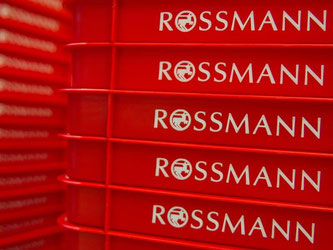 Die Drogeriemarktkette Rossmann treibt den Ausbau ihres Filialnetzes mit hohem Tempo weiter voran. Foto: Christoph Schmidt