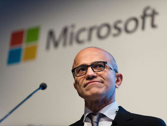 Satya Nadella will Microsoft dort haben, wo immer sich der Mensch aufhält. Selbst wenn der es am Ende gar nicht mehr wahrnimmt. Foto: Gregor Fischer/Archivbild