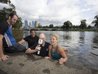 Angelique Kerber sprang in den Yarra River von Melbourne. Foto: Fiona Hamilton