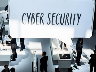 «Cyber Security» ist ein wichtiges Thema auf der CeBIT Messe in Hannover. Foto: Ole Spata