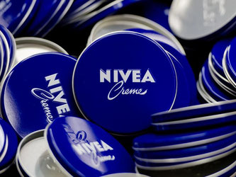 Nivea-Hersteller Beiersdorf ist als einzige Hamburger Aktiengesellschaft im Dax notiert. Foto: Daniel Bockwoldt