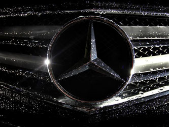 In der ersten Jahreshälfte hat Daimler knapp 900 000 Autos der Marke Mercedes-Benz verkauft. Foto: Karl-Josef Hildenbrand