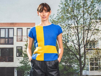 Der Strickpulli mit Schweden-Muster ist das Must-have für Skandinavien-Fans. Foto: Initiative Handarbeit/Georg Roske