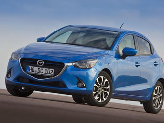 Schnittig, sportlich, sparsam: Der neue Mazda2 ist ein gelungener Kleinwagen. Foto: Mazda