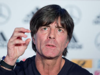 Joachim Löw plant die Zukunft der Nationalmannschaft: «Das Ziel heißt, 2016 einen Erfolg wie den WM-Sieg zu bestätigen.» Foto: Daniel Karmann