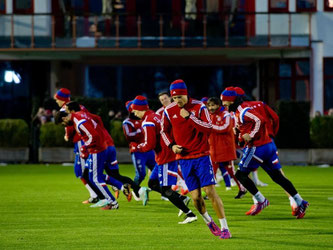 Die Bayern-Spieler beim Trainingsauftakt in München. Foto: Sven Hoppe