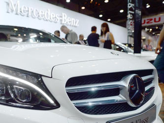 Wachstumstempo bei Daimler: Der Zuwachs sei auf die starke Nachfrage nach sportlichen Geländewagen und der C-Klasse zurückzuführen. Foto: Hendrik Schmidt/Archiv
