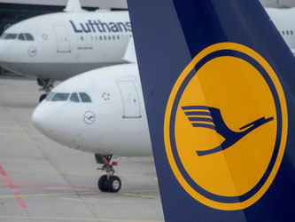 Seit Monaten wird bei der Lufthansa sowohl mit dem Kabinenpersonal als auch mit den Piloten und deren Gewerkschaft Vereinigung Cockpit (VC) offiziell um die Früh- und Betriebsrenten gestritten. Foto: Boris Roessler