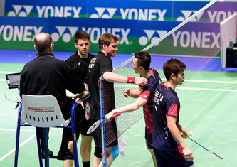 Lee/Yoo bezwangen Fuchs/Schöttler in Runde 1 (Bild: Bernd Bauer)