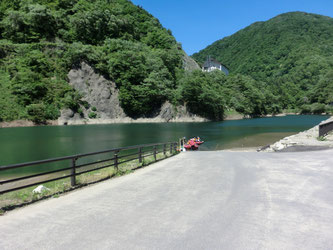 ボート乗船場