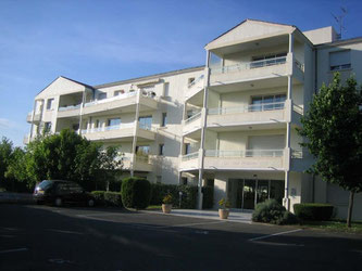 Entrée de la résidence les 3 Bourdons à Poitiers