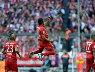 Douglas Costa erzielte beim Kantersieg des FC Bayern das zwischenzeitliche 2:0. Foto: Peter Kneffel