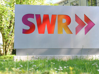 Das Logo des Südwestrundfunks "SWR". Foto: Patrick Seeger/Archiv