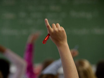 Eine Umfrage informiert zur Situation der Lehrer in Baden-Württemberg. Foto: Marijan Murat/Archiv