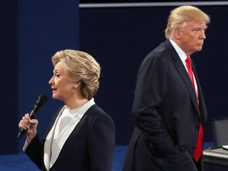 Der schmutzigste Wahlkampf der US-Geschichte: Hillary Clinton und Donald Trump während einer TV-Debatte. Foto: Jim Lo Scalzo
