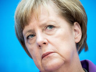 CDU-Chefin Angela Merkel grenzt sich scharf von der AfD ab. Foto: Michael Kappeler