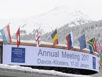 Bis zum Freitag diskutieren etwa 3000 Spitzenpolitiker, Wirtschaftsbosse und Wissenschaftler in Davos. Foto: Gian Ehrenzeller
