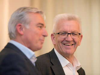 Thomas Strobl (CDU, l.) und Winfried Kretschmann (Bündnis 90/Die Grünen). Foto: Bernd Weissbrod