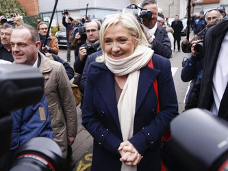 Marine Le Pen bemüht sich nach Kräften um einen bürgerlichen Anstrich für ihre Partei. Foto: Julien Warnand