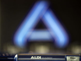 Der Discounter startet am Donnerstag das Streaming-Angebot «Aldi life» zum Preis von 7,99 Euro pro 30 Tage. Foto: Oliver Berg