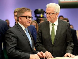 Guido Wolf (l, CDU) und Winfried Kretschmann (r, Bündnis 90/Die Grünen). Foto: Bernd Weißbrod